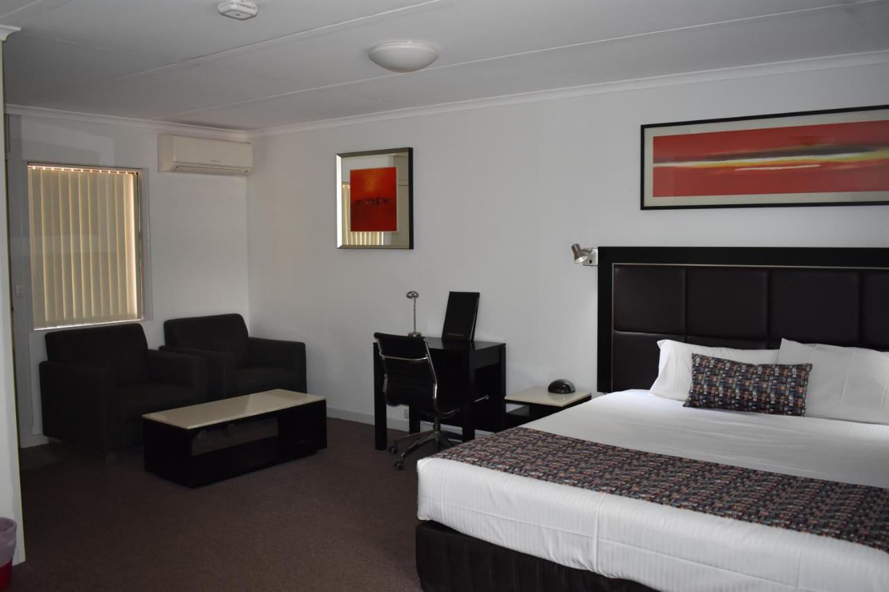 Roundhouse Motel Peterborough Εξωτερικό φωτογραφία