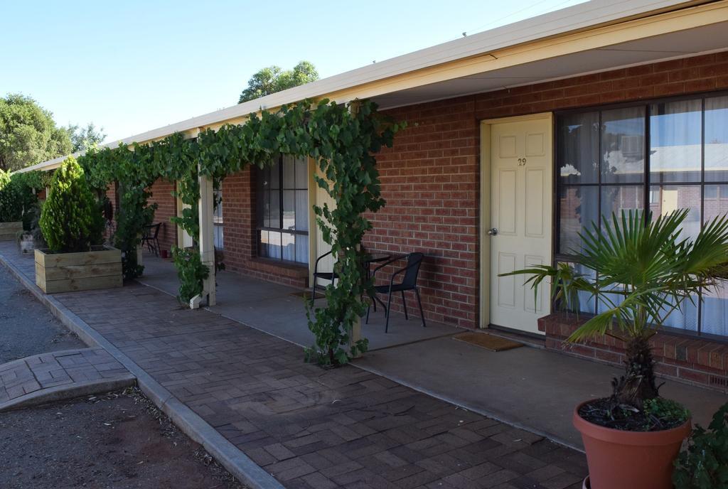 Roundhouse Motel Peterborough Δωμάτιο φωτογραφία