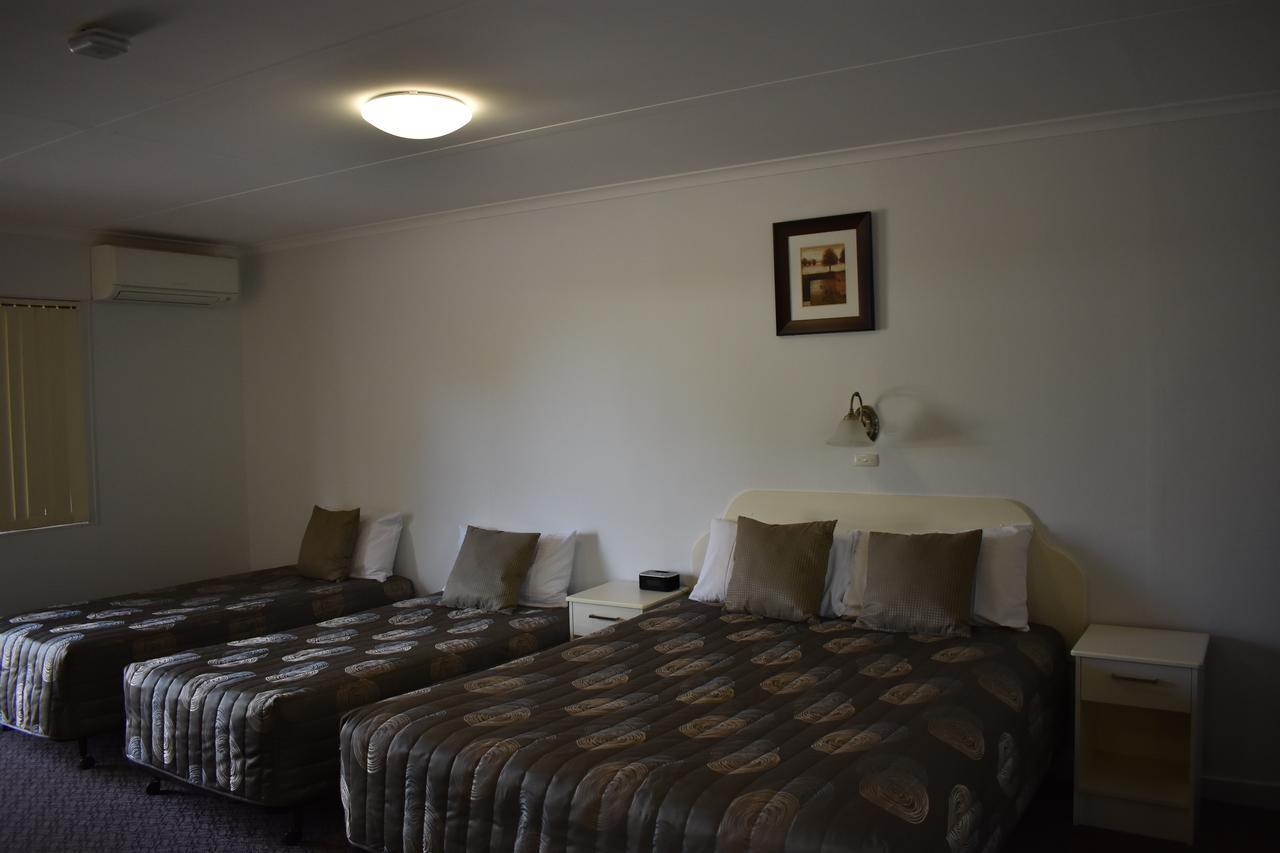Roundhouse Motel Peterborough Εξωτερικό φωτογραφία