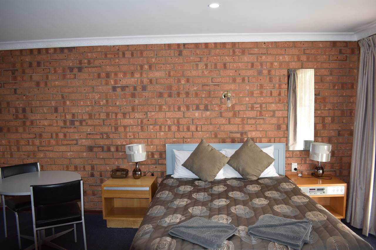 Roundhouse Motel Peterborough Εξωτερικό φωτογραφία