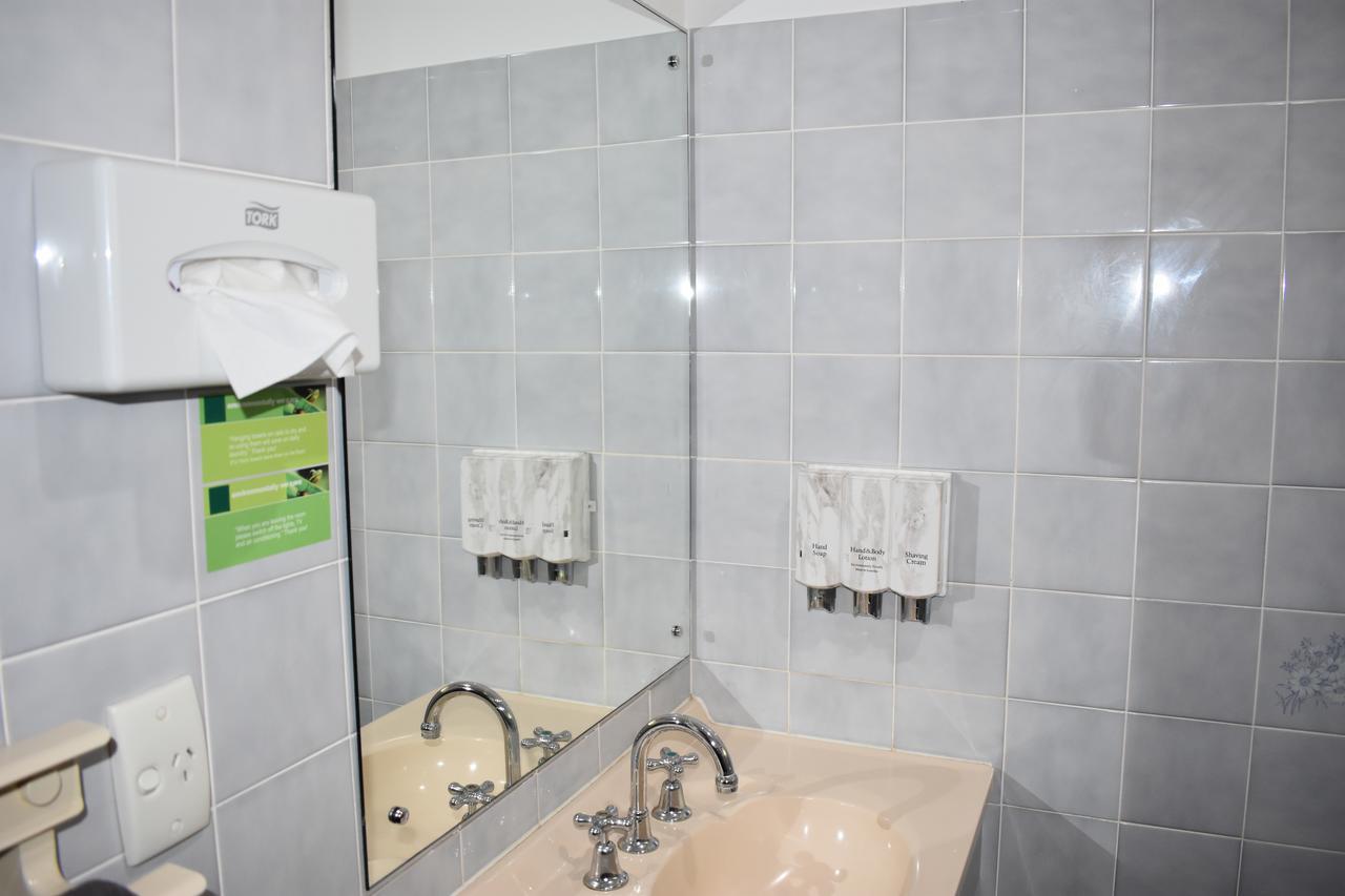Roundhouse Motel Peterborough Εξωτερικό φωτογραφία