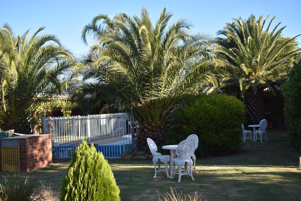 Roundhouse Motel Peterborough Εξωτερικό φωτογραφία